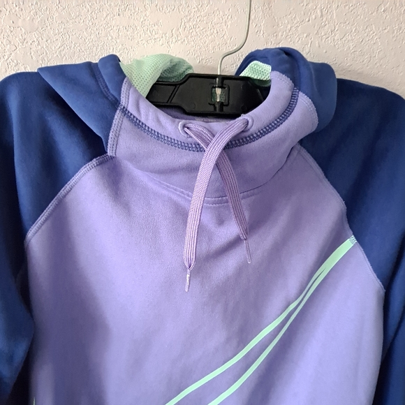 Nike Purple and Blue Hoodie - Picture 2 of 6